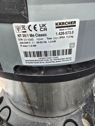 vacuum cleaner