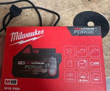 Milwaukee 8ah forge