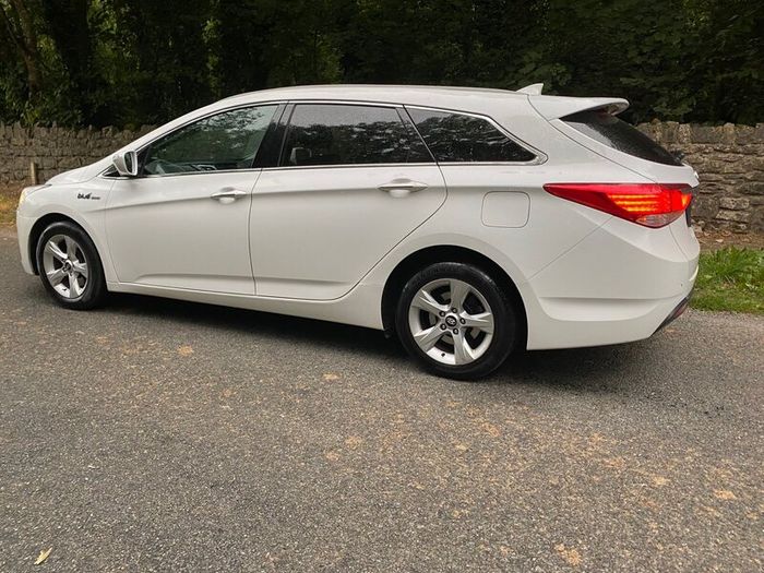 Hyundai I40 Luxury Touring Nct 7/27 Beautiful Exa