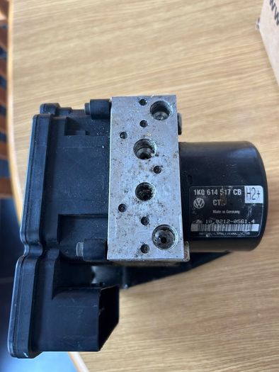 Vw Golf 2010 Abs Pump