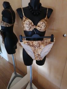 Women's Bikini Set SIZE 16
