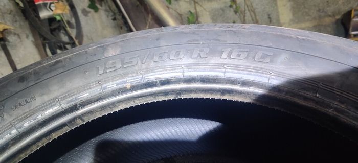brand new tyre 195/60/16