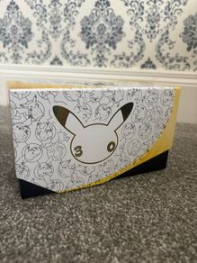 Empty pokemon 30th anniversary ETB