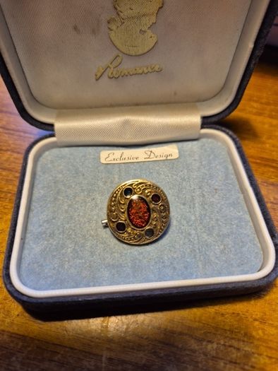 Vintage Button