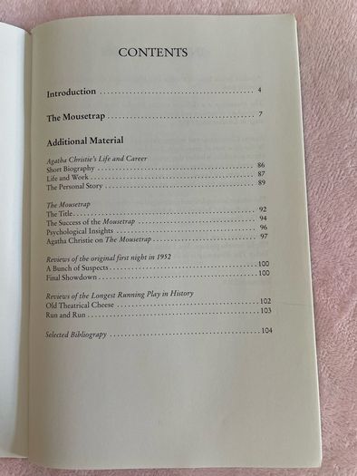 Agatha Christie - The Mousetrap - script pamphlet