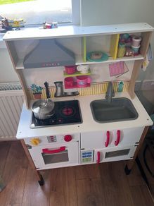 Toy Kitchen