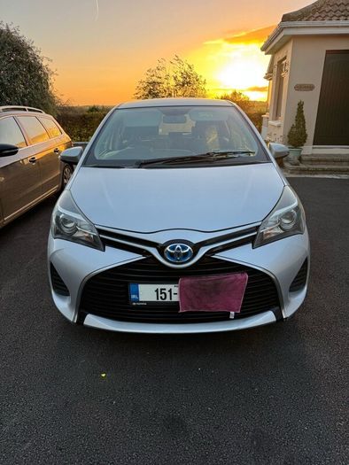 Toyota Yaris up