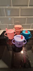baby drinking cups
