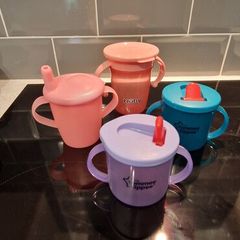 baby drinking cups