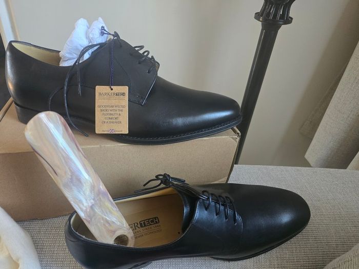Shoes barker