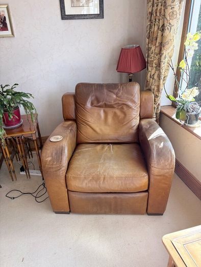 Natuzzi recliner set