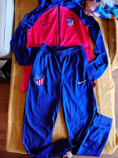 Atletico de Madrid Tracksuit Junior XL
