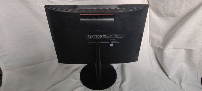 Lenovo all in one pc i5 7th gen