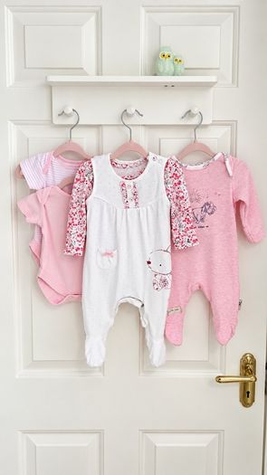 baby bundle , sleepsuit, babygrow newborn