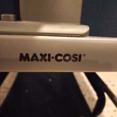 Maxi Cosi cot