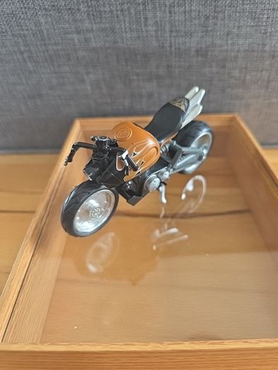 Hot Wheels 1:18 Street Power X-Blade