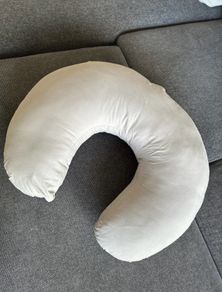Nursing pillow