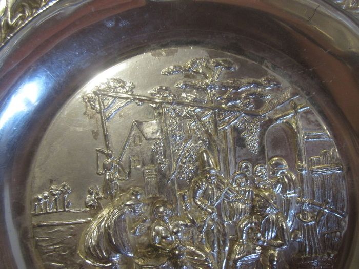 Silver plated Ashtray....TAVERN   750232