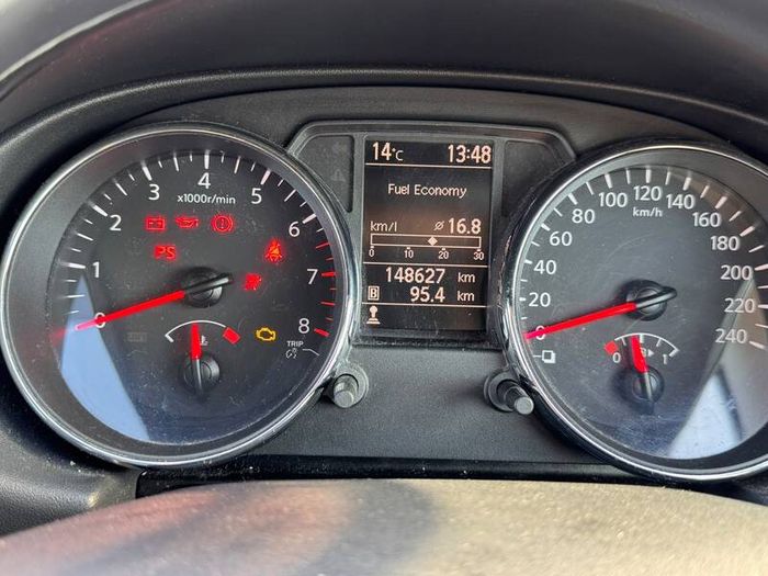 Nissan Qashqai interior