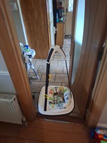 Baby Bouncer - Door Frame Hanging