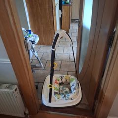 Baby Bouncer - Door Frame Hanging