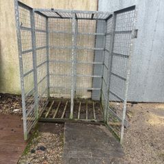 gas cage