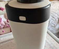 Tommee Tippee nappy bin