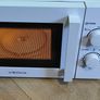 Sona 20L 700W White Microwave Image 8
