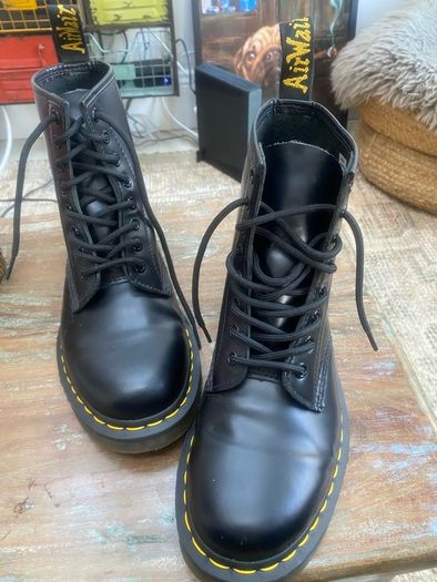 Dr. Martens size 6