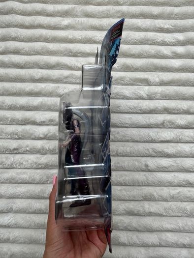Mattel He-Man and The Masters of the Universe Power Attack Evil-Lyn new Damaged box Please look at the pictures