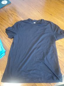 Black tshirt