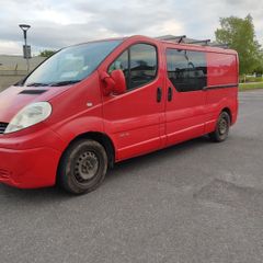 Renault traffic  beautiful Crewcab