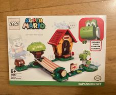 Lego Mario's House & Yoshi Expansion Set