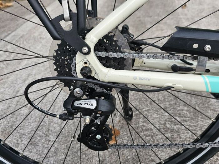 Raleigh Felix Step-Through E-Bike (Mint Condition