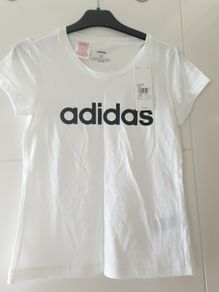New Adidas girl top M ( 11- 12 years)