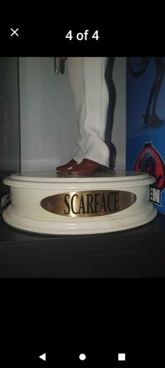 Scarface figure