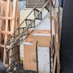 free warehouse ladder steps