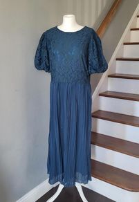 CurveWow teal occasion dress, Size 16, BNWT