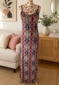 Bnwt size medium forever 21 low back detail summer holiday dress