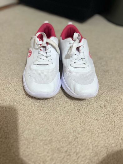 women white Trainers with pink (UK-5/EU38)