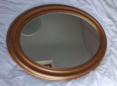 oval mirror