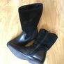 Girls Clarks leather/suede boots, size 2,5 (35) Image 2