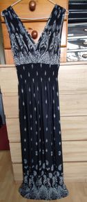 Size M/L (12-14) Maxi dress
