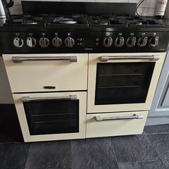 Leisure Cuisinemaster 100 dual-fuel/gas range cooker