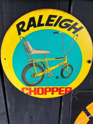 metal signs