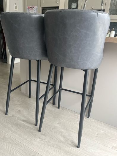 2 PU leather grey bench chair