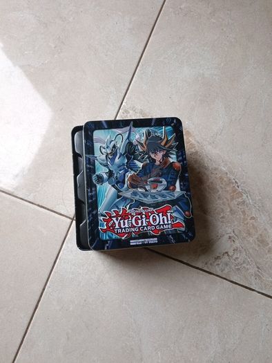 Small Yugiogh storage box