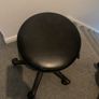 beauty stool Image 2