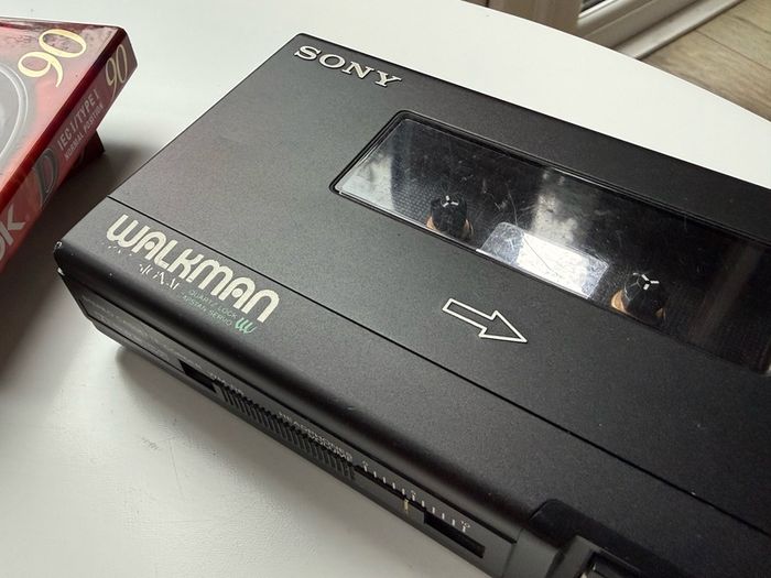 Sony WM-D6 Professional Stereo Cassette Recorder working