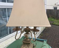 Four bulb vintage table lamp free postage